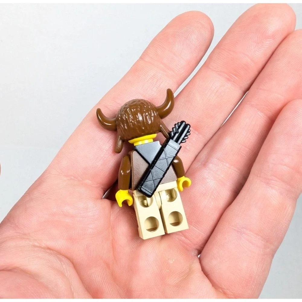 Vintage Lego Western Minifigures Native American‎ Tom O'Hawk Medicine Man